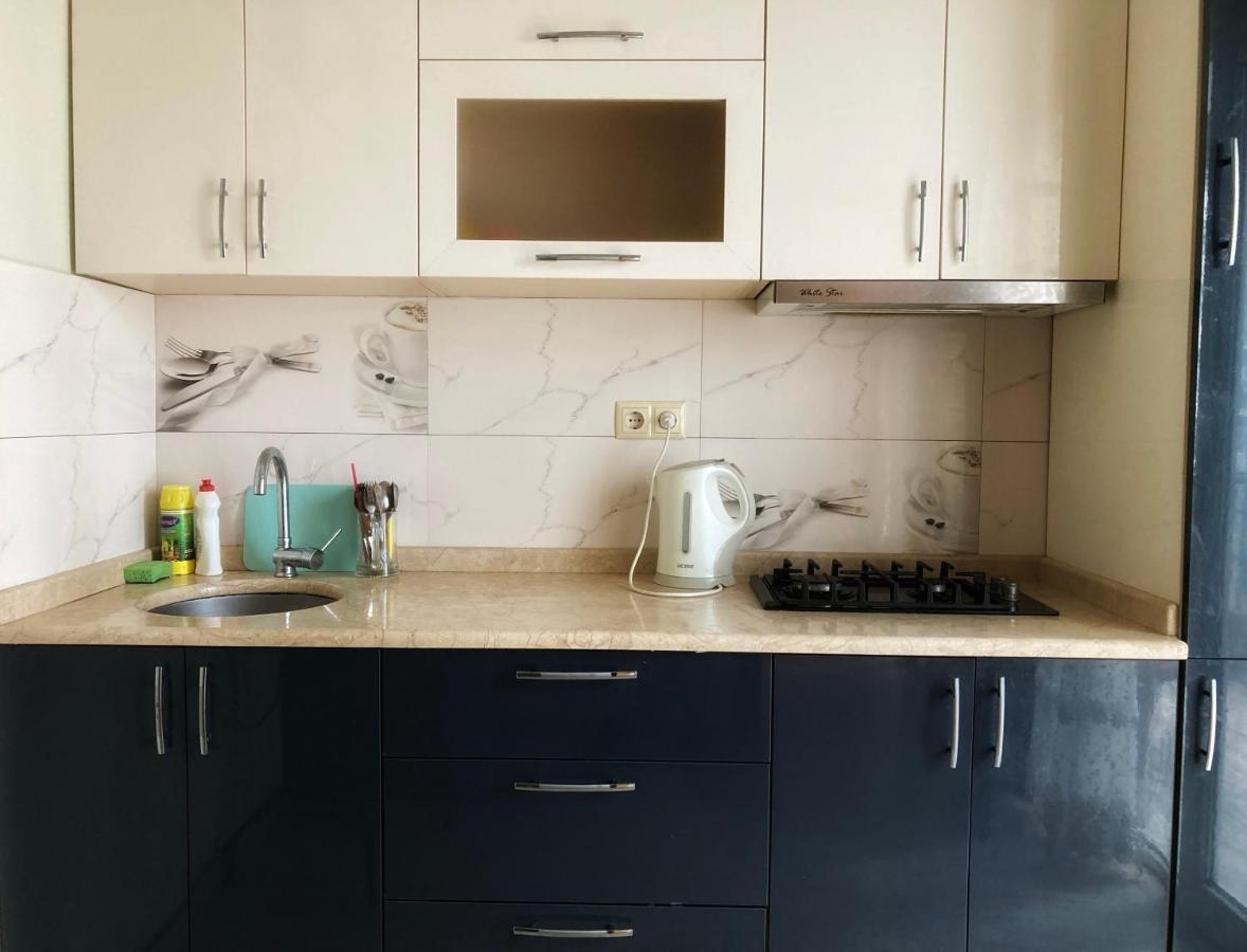 Big, Comfortable Apartment In Batumi Near The Sea Eksteriør bilde