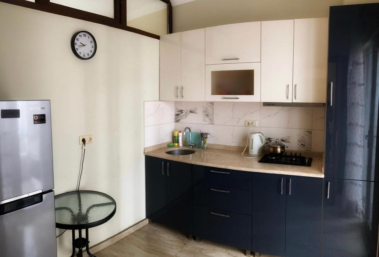 Big, Comfortable Apartment In Batumi Near The Sea Eksteriør bilde